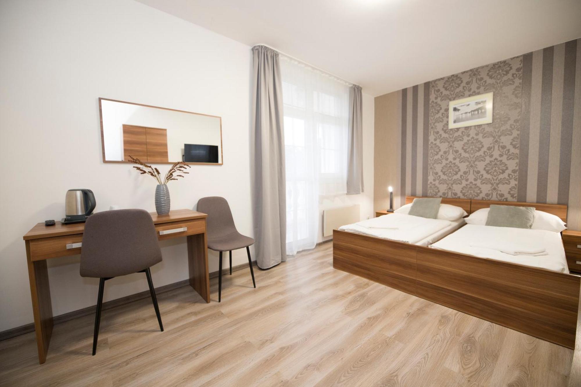 U Jezera Fami*** Apartment *